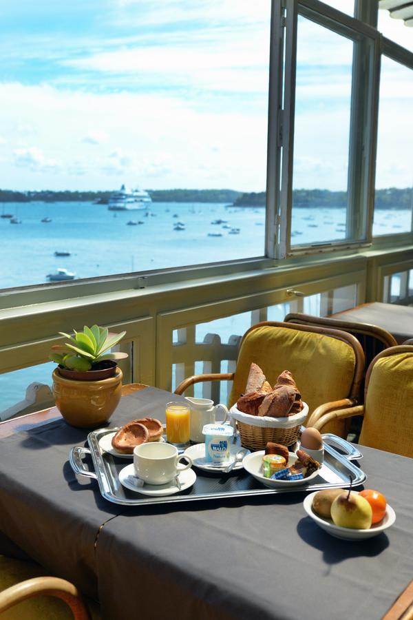 Hôtel-Restaurant Printania Dinard Bagian luar foto